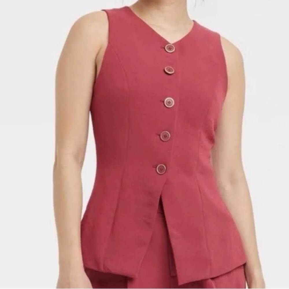 NWOT - a new day - Women's Red Sleeveless Button-Down Vest Top